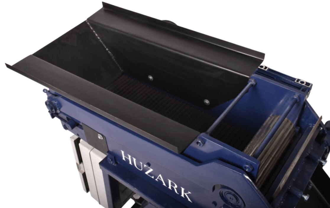 Huzark’s tobacco cutting machines